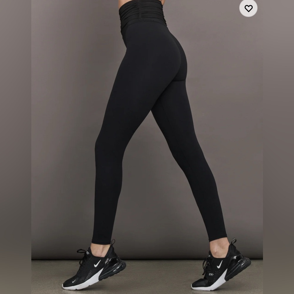 Carbon 38 Ruched Mesh Legging in Melt Size Small Worn Once!! - Picture 3 of 9